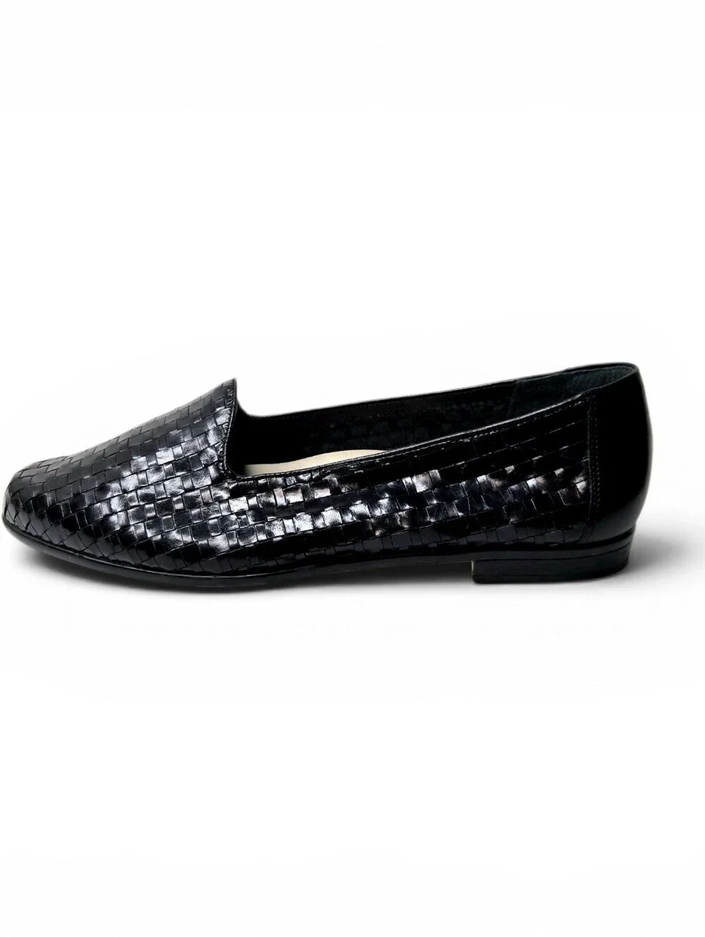 Trotters Black woven leather loafers. 12WW